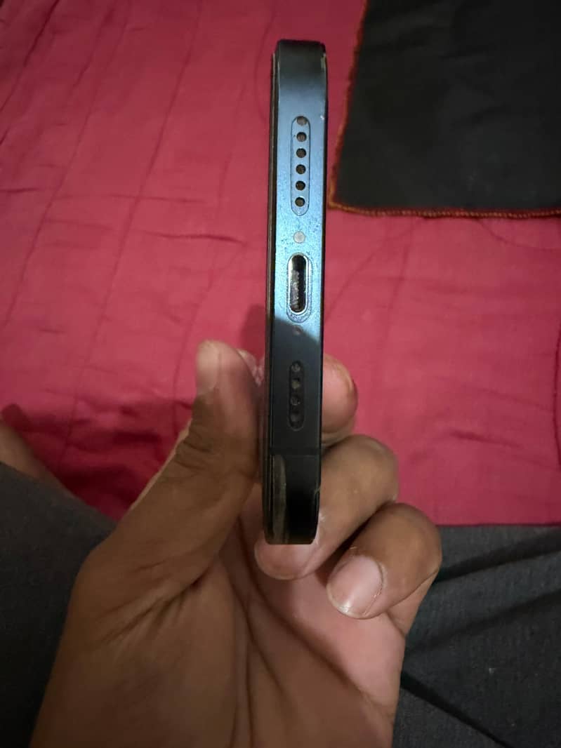 Apple iPhone 12 Pro Max 3
