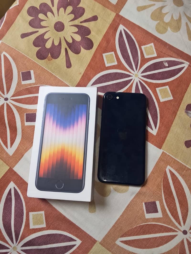 Apple iPhone SE 3rd generation 7