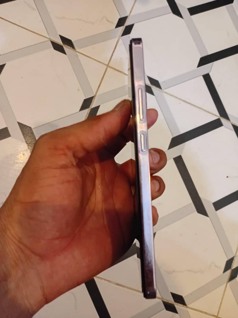 OPPO Reno 4