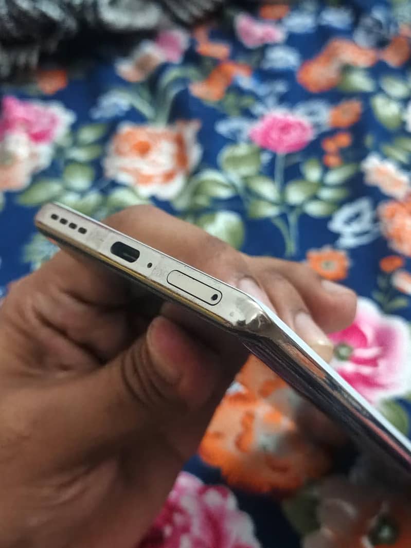 Infinix Zero 30 3