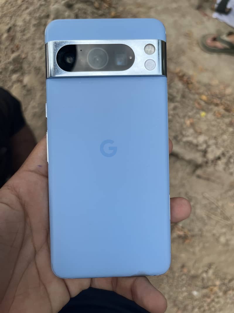 Google Pixel 8 Pro 3