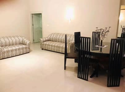 Prime Location Gulberg Upper Portion Sized 1 Kanal Is Available