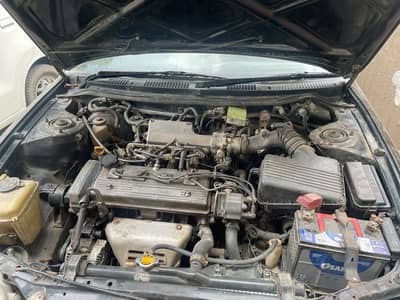 Toyota Corolla XE 2000