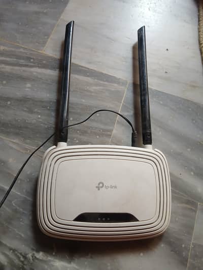 TP-Link TL-WR841N 300Mbps Wireless WiFi Router for Sale