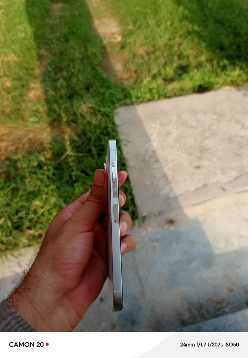 Apple iPhone 13 Pro Max 3