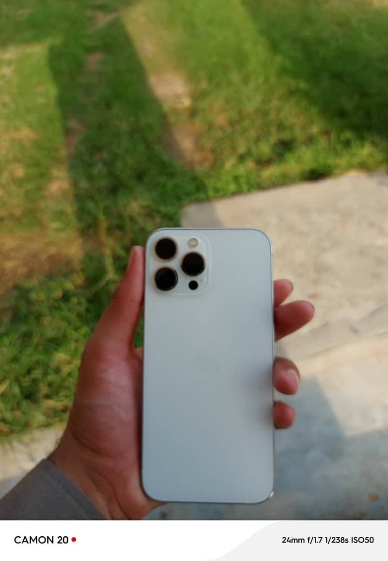 Apple iPhone 13 Pro Max 6