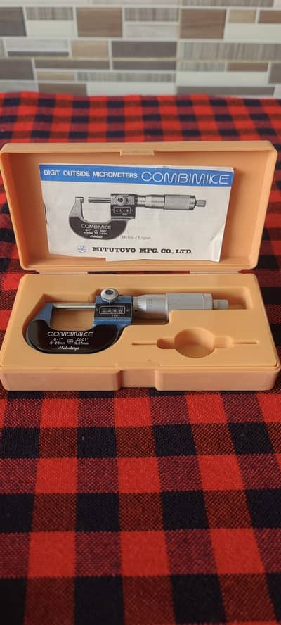 Mitutoyo Combimike Outside Micrometer (0-25mm / 0-1")