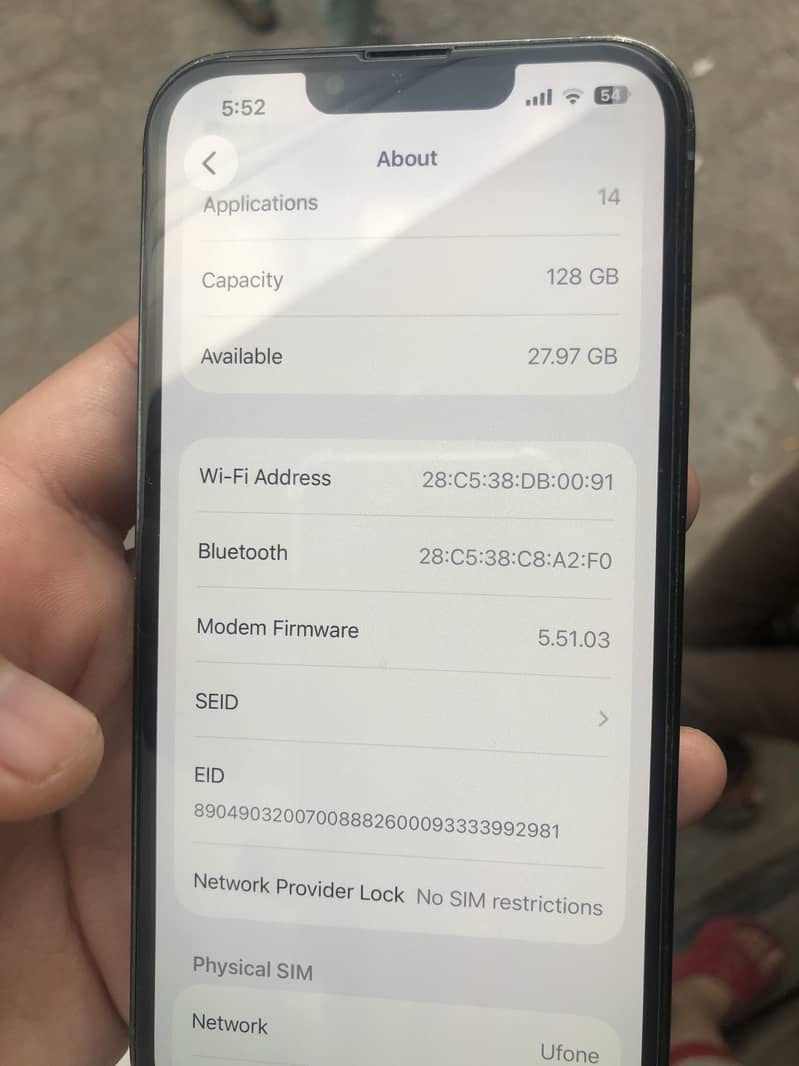 Apple iPhone 13 Pro 3