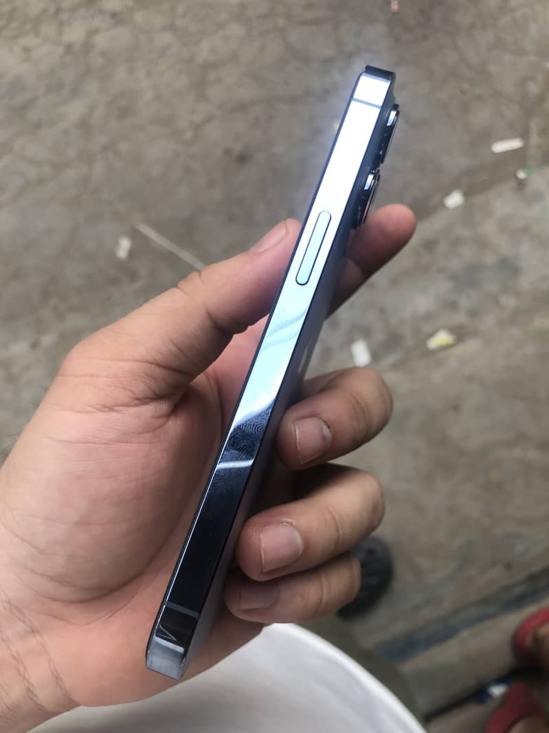 Apple iPhone 13 Pro 5
