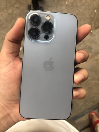 Apple iPhone 13 Pro