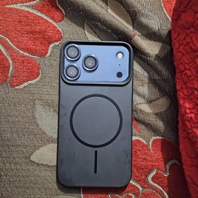 Apple iPhone 17 Pro 1