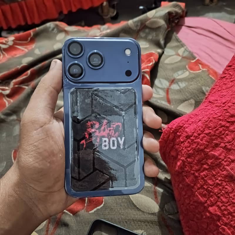 Apple iPhone 17 Pro 2
