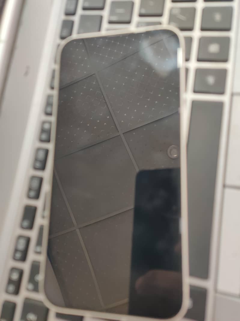 Apple iPhone 14 1