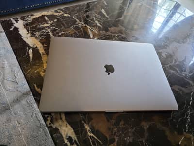 MacBook Pro 16" (2019) – Core i9 | 16GB RAM | 1TB SSD | 9/10 Condition