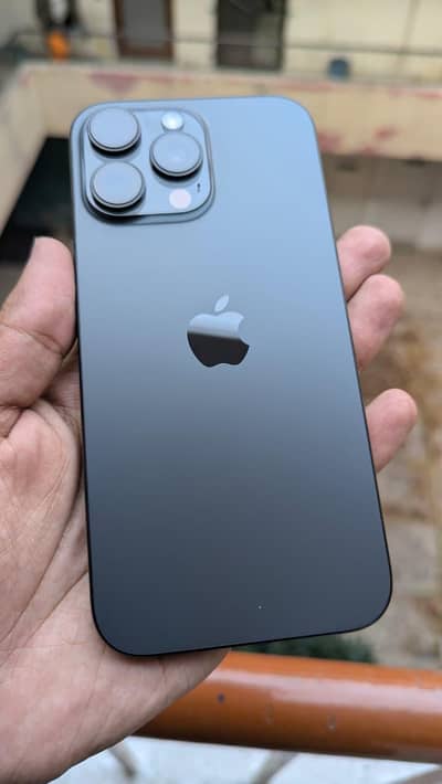 15 pro max black titanium 512gb bypass