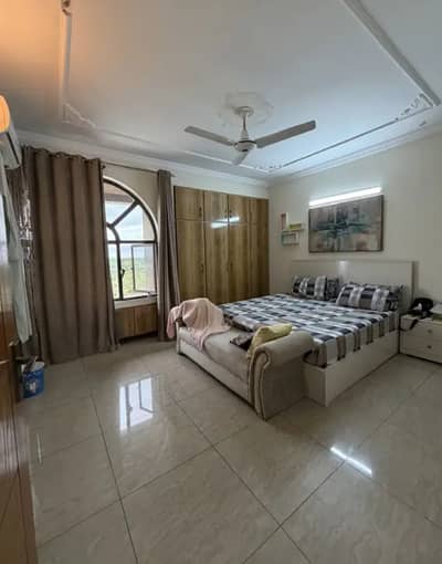 G-11/4 PHA C-Type Fully Renovated 3rd Floor Flat For Sale