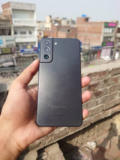 Samsung Mobile S21 FE exchange possible
