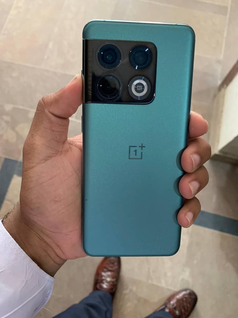 One Plus 10 Pro 0