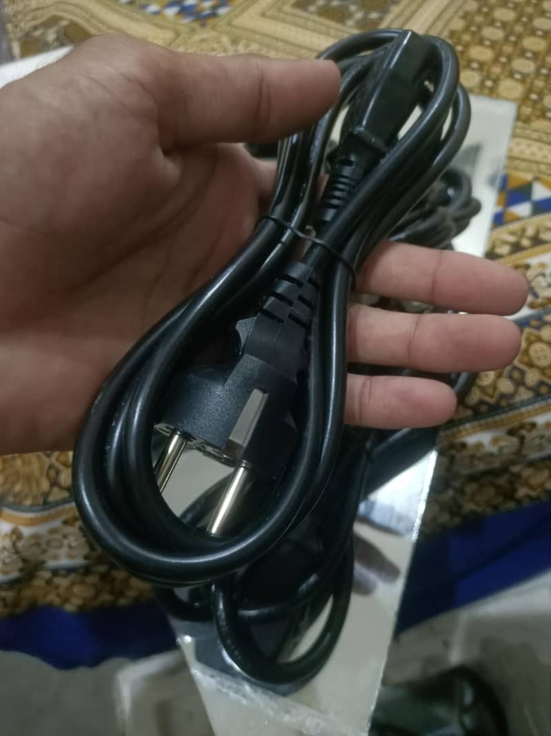 Power Cable 1