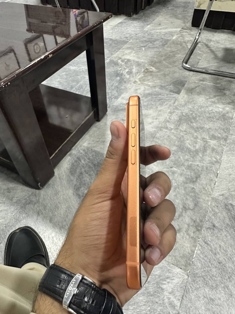 Apple iPhone 17 Pro 4