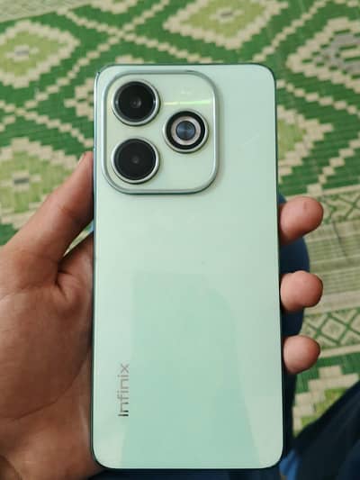 INFINIX HOT 40i URGENT FOR SALE
