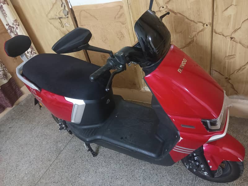 REVOO A12L 1