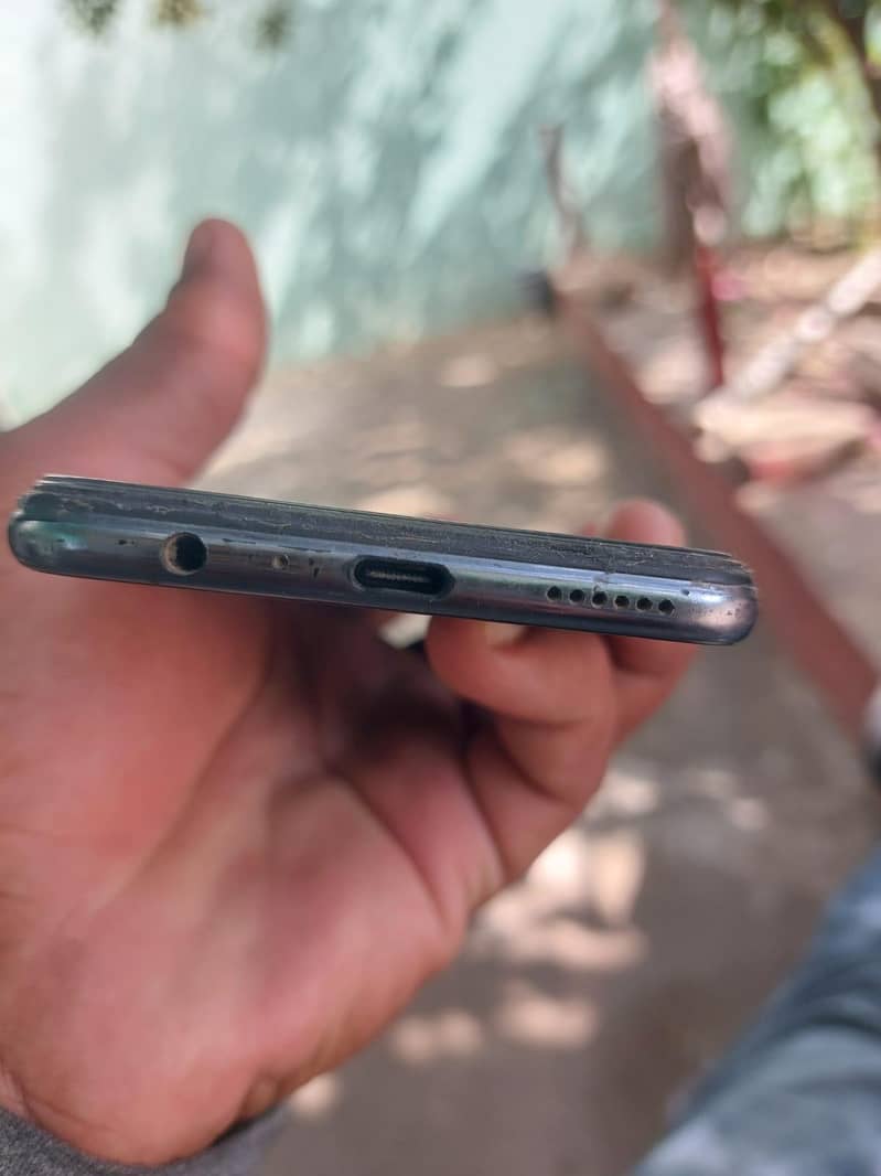 Vivo V21e 1