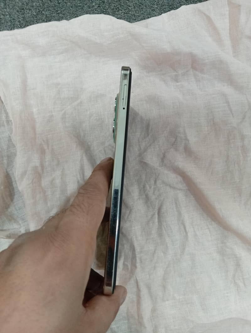 Tecno SPARK 30 Pro 3