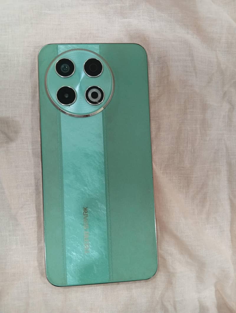 Tecno SPARK 30 Pro 4