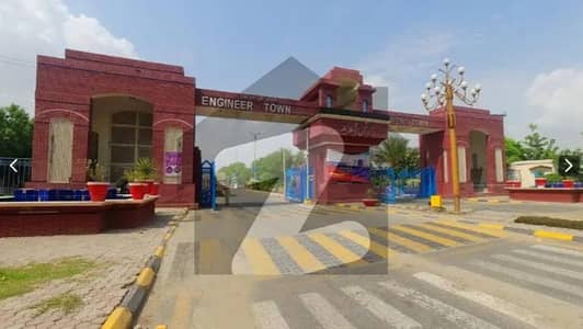 2 KANAL RESIDENTIAL PLOT IS AVAILABLE FOR SALE IN IEP TOWN BLOCK E5