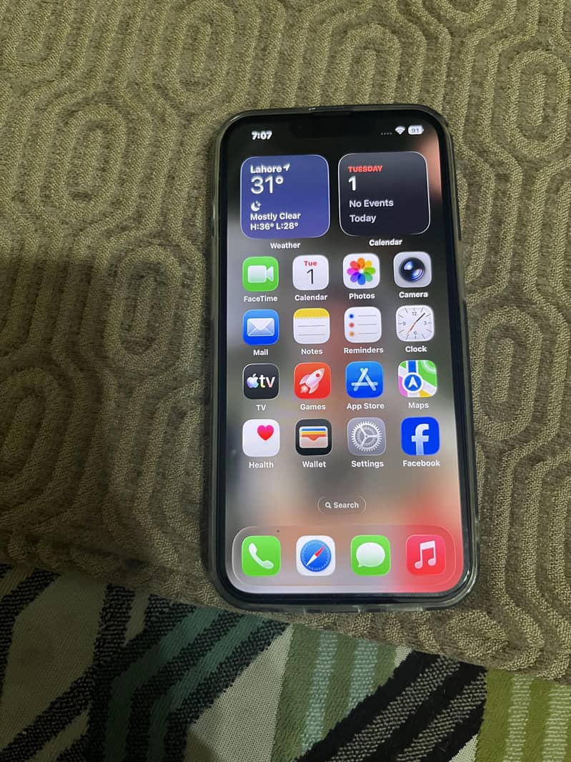 Apple iPhone 13 3