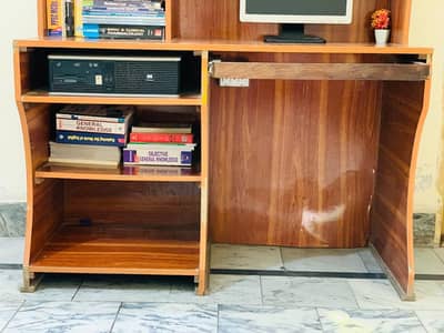 Computer Table