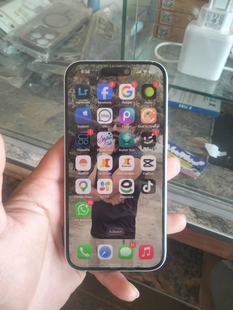 Apple iPhone 15 1