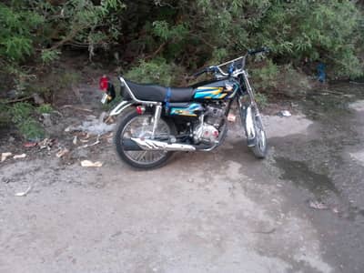 10 by 10 condition 2015 model shape 26 model price  115k