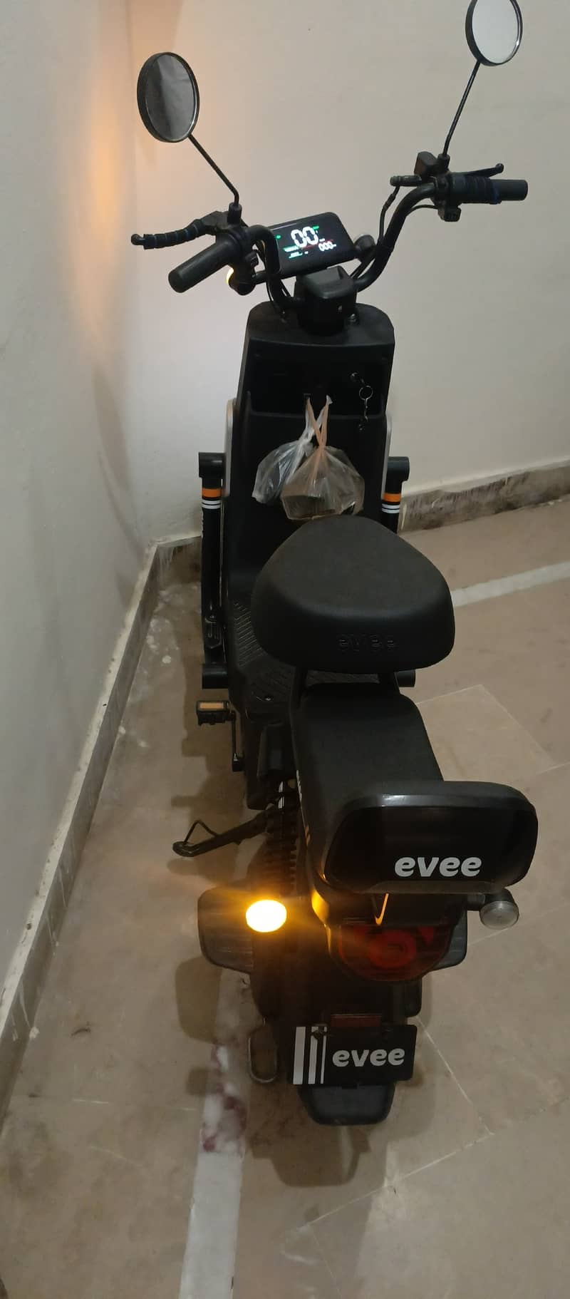 Evee Mito plus 3