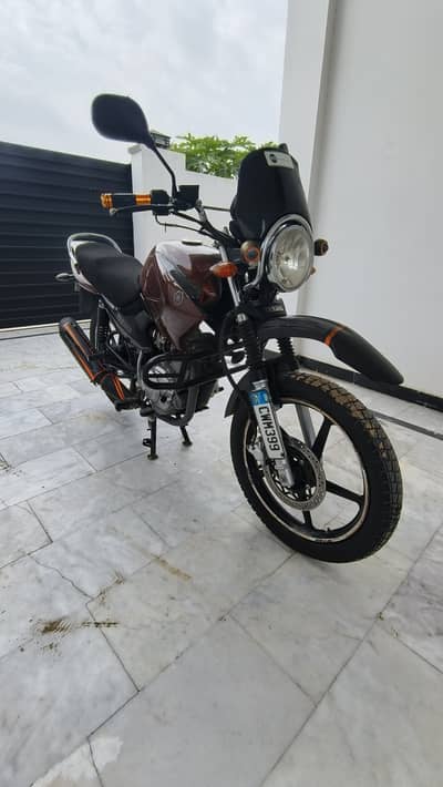 YAMAHA YBR 125 G 2024 (Oct) Matt Yellow, Sporty Bike