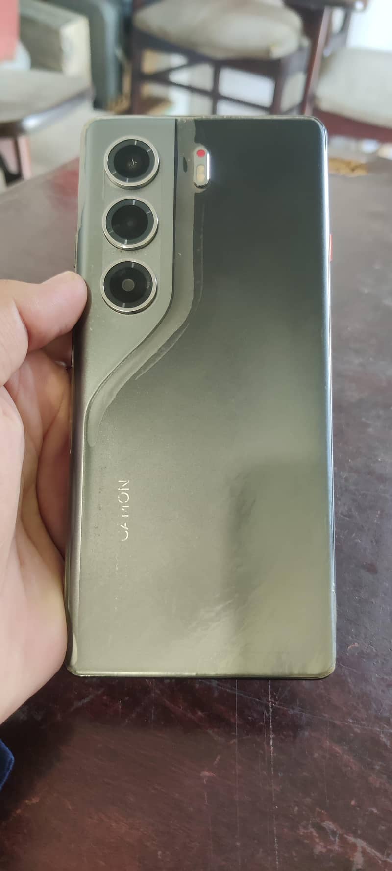 Tecno CAMON 40 Pro 1