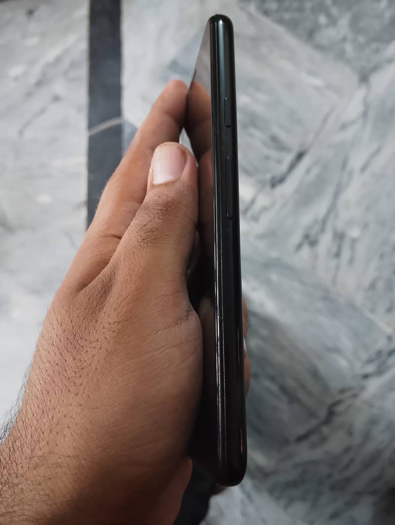 Google Pixel 3a 5
