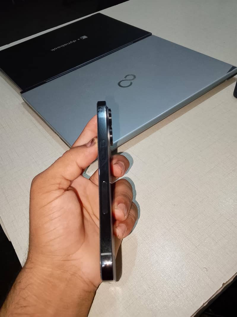 14 pro 3