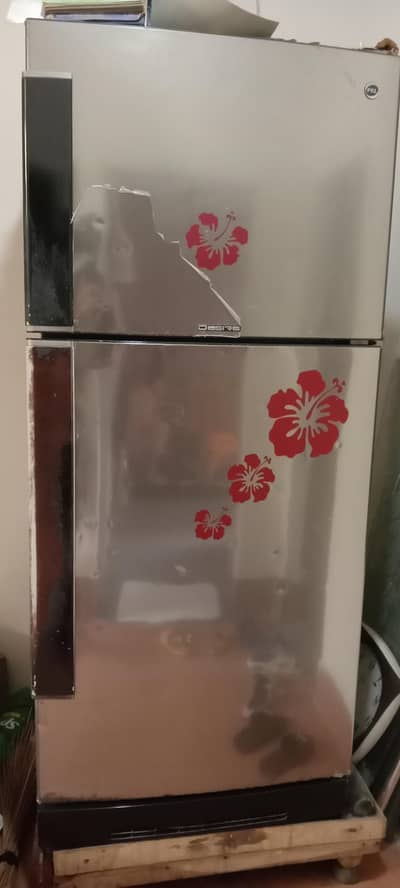 Pel Refrigerator + Freezer