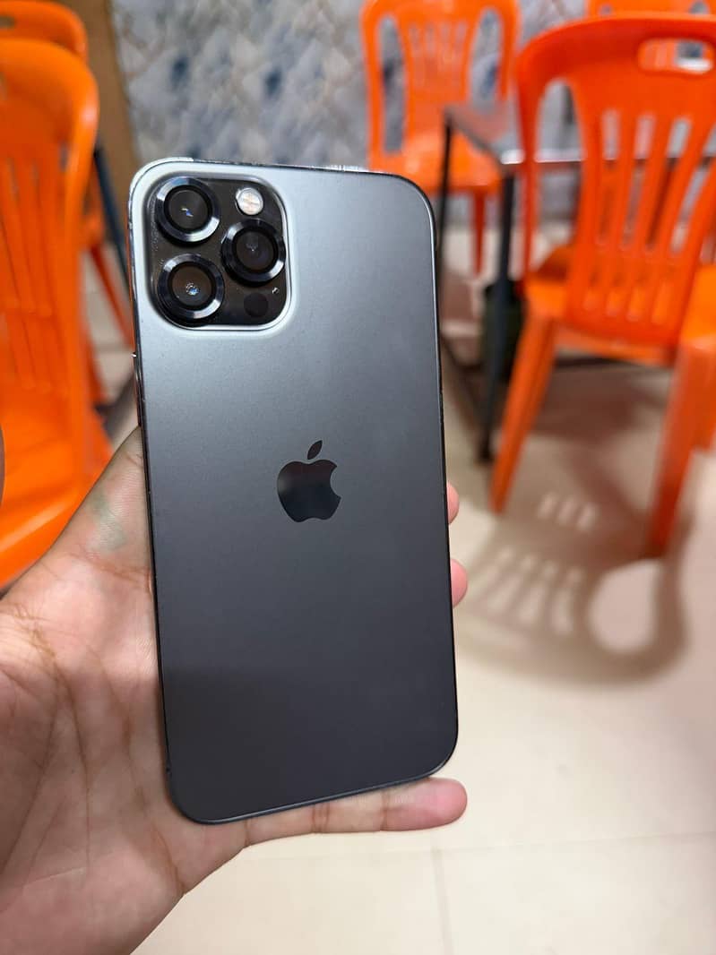 Apple iPhone 12 Pro Max 0