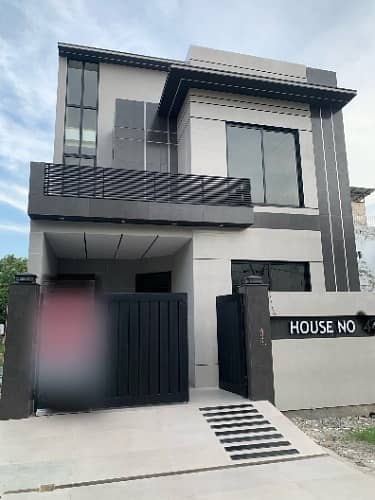 5 Marla Modern Design Bungalow For Sale In Khayaban E Amin Block L Lahore