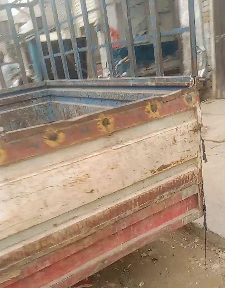 Loader Riksha 100 C. C 3