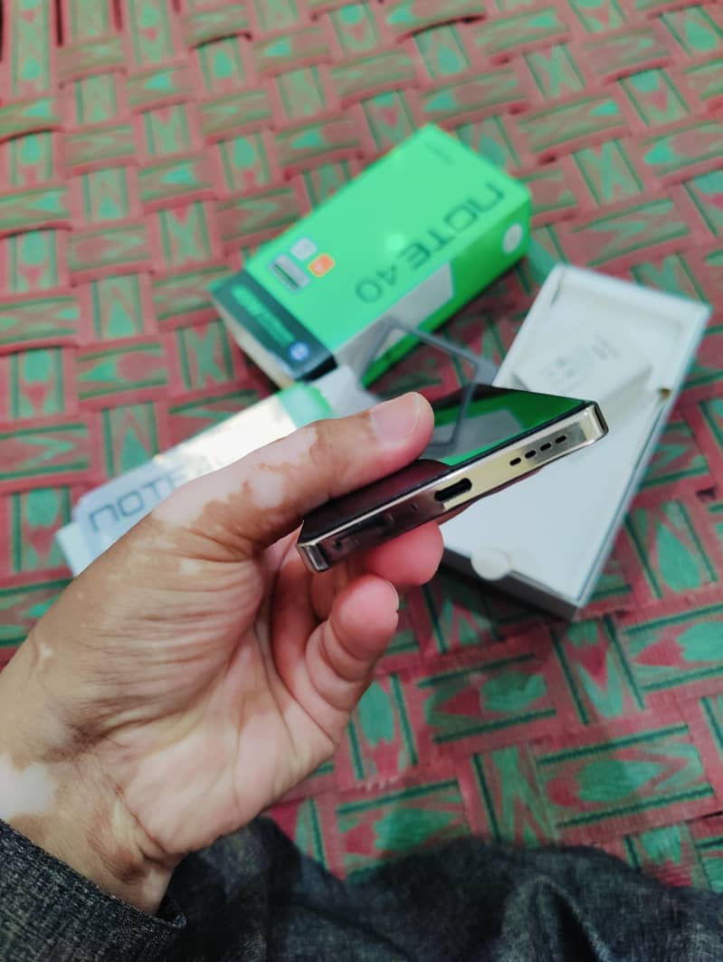 Infinix Note 40 with Box 3