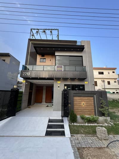 5 Marla House for Sale A1 Block, Central Park