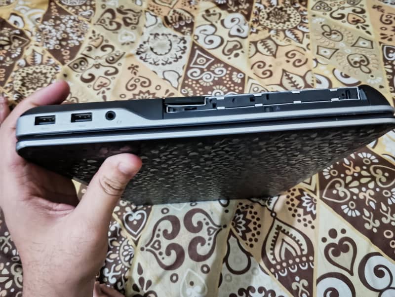 Dell Latitude E6540 board Issue 3