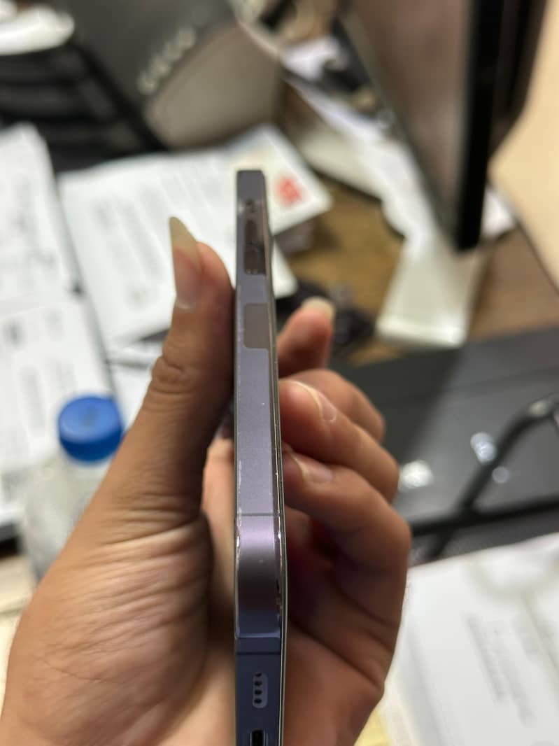 Apple iPhone 14 Pro Max 1