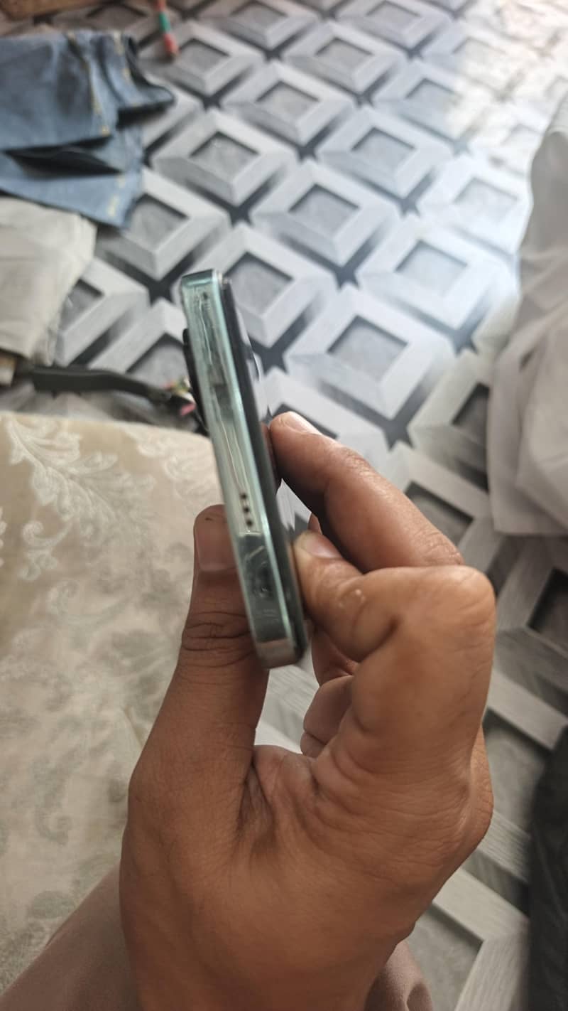 Tecno CAMON 20 3