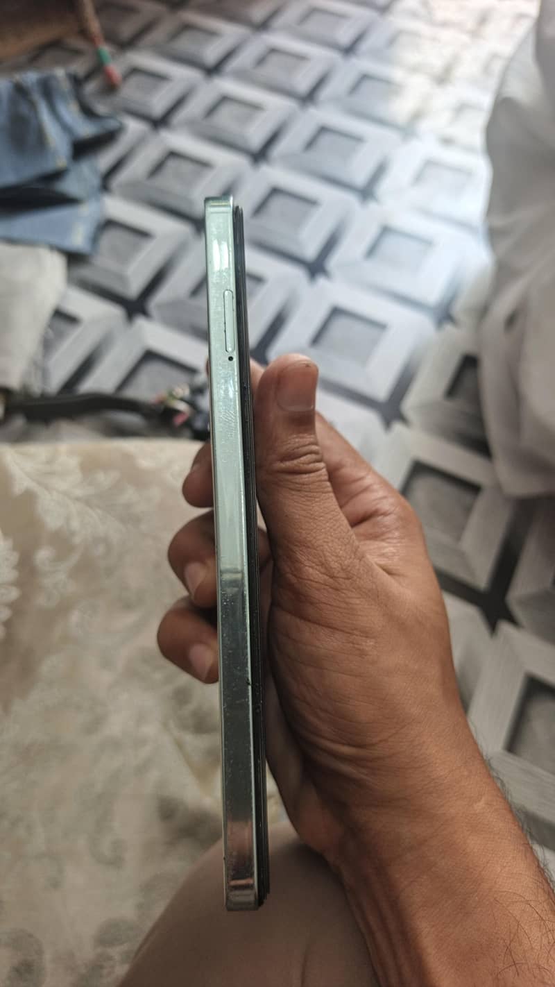 Tecno CAMON 20 4