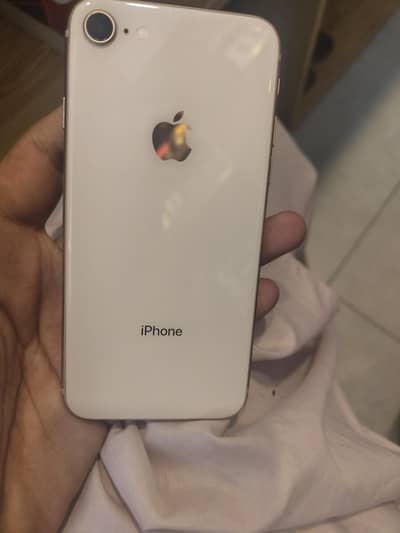Apple iPhone 8